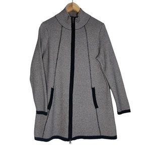 Like new Size 1X Adrienne Vittadini womens jacket sweater very warm and cute